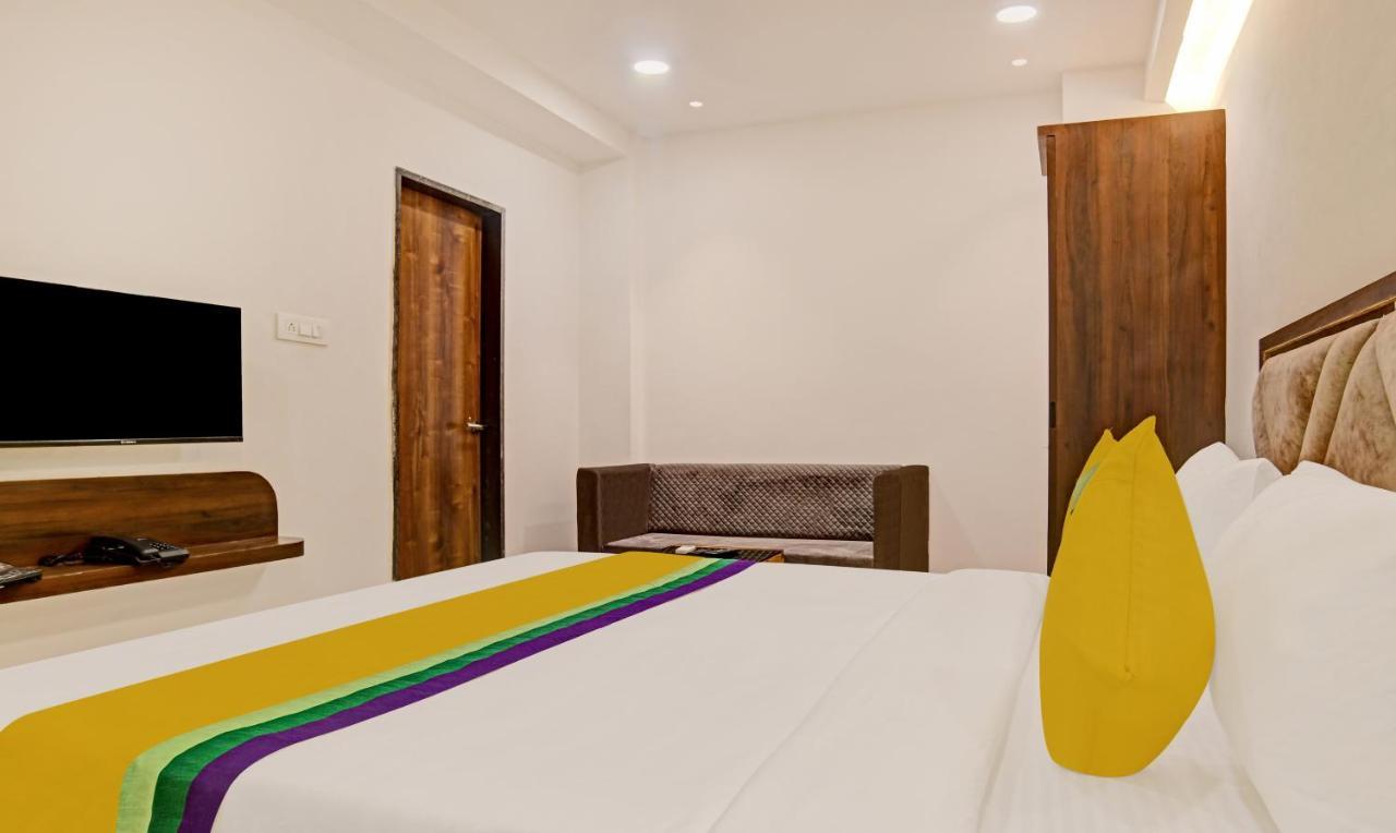 Itsy Hotels Phoenix Indore Ngoại thất bức ảnh